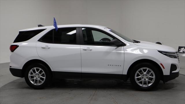 used 2022 Chevrolet Equinox car, priced at $20,321