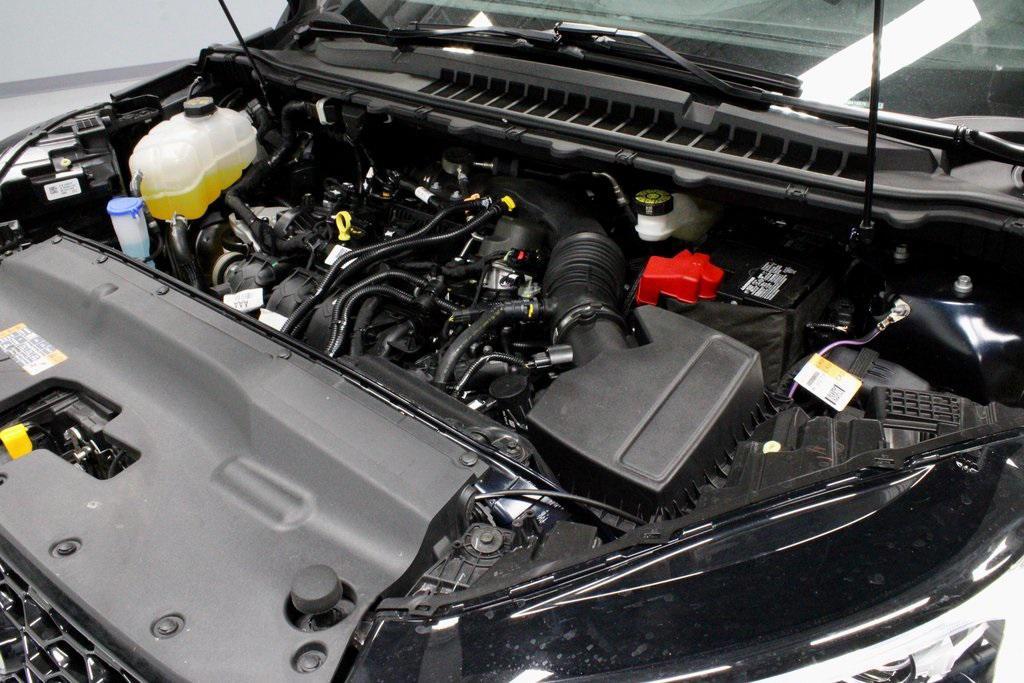used 2024 Ford Edge car, priced at $31,254