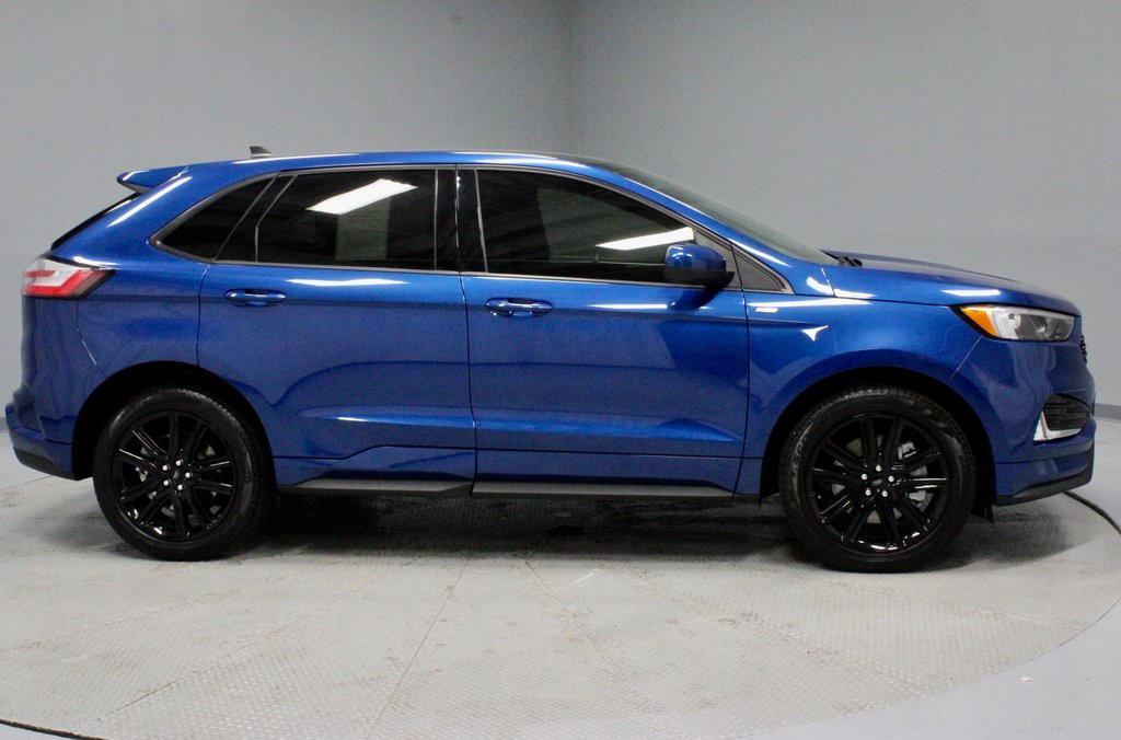 used 2024 Ford Edge car, priced at $31,254
