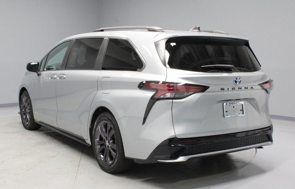 used 2021 Toyota Sienna car, priced at $32,529