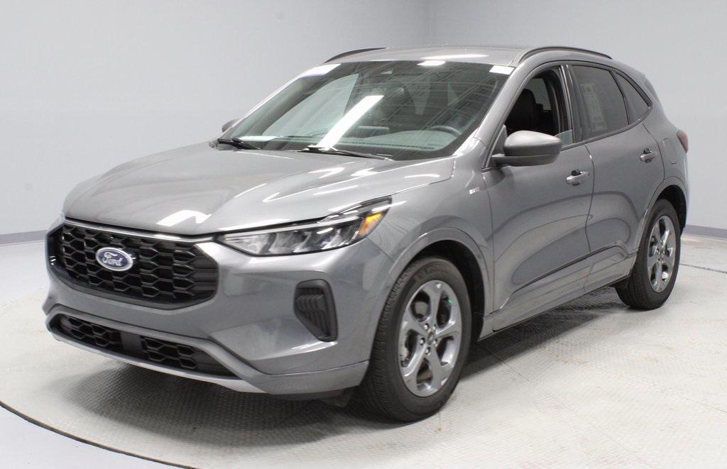 used 2023 Ford Escape car, priced at $24,905
