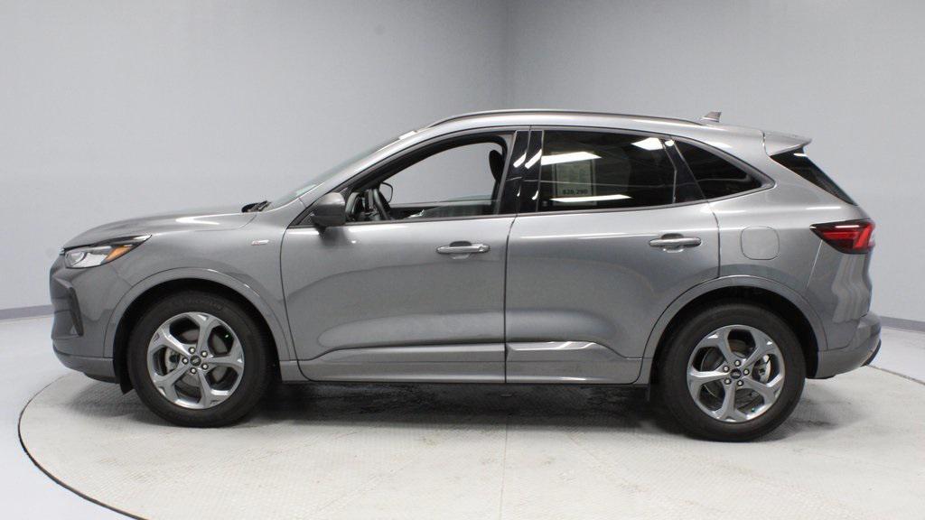 used 2023 Ford Escape car, priced at $24,905