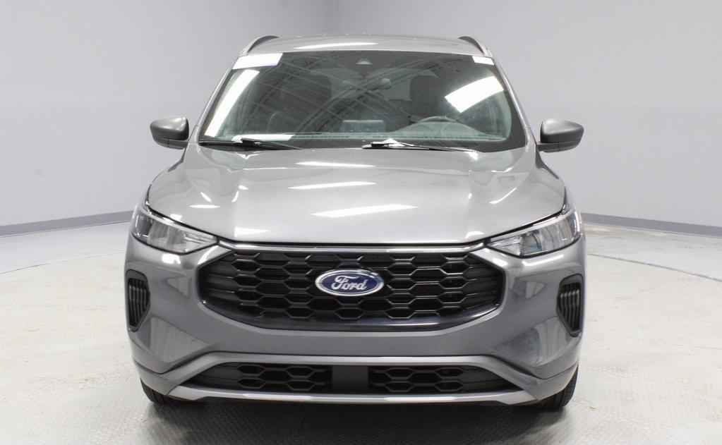 used 2023 Ford Escape car, priced at $24,905