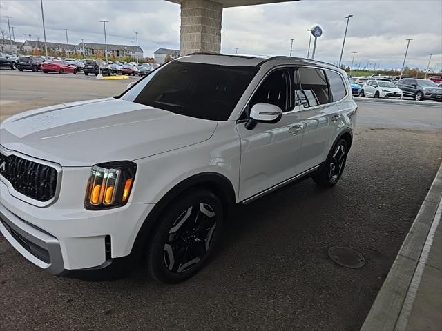 used 2024 Kia Telluride car, priced at $41,172