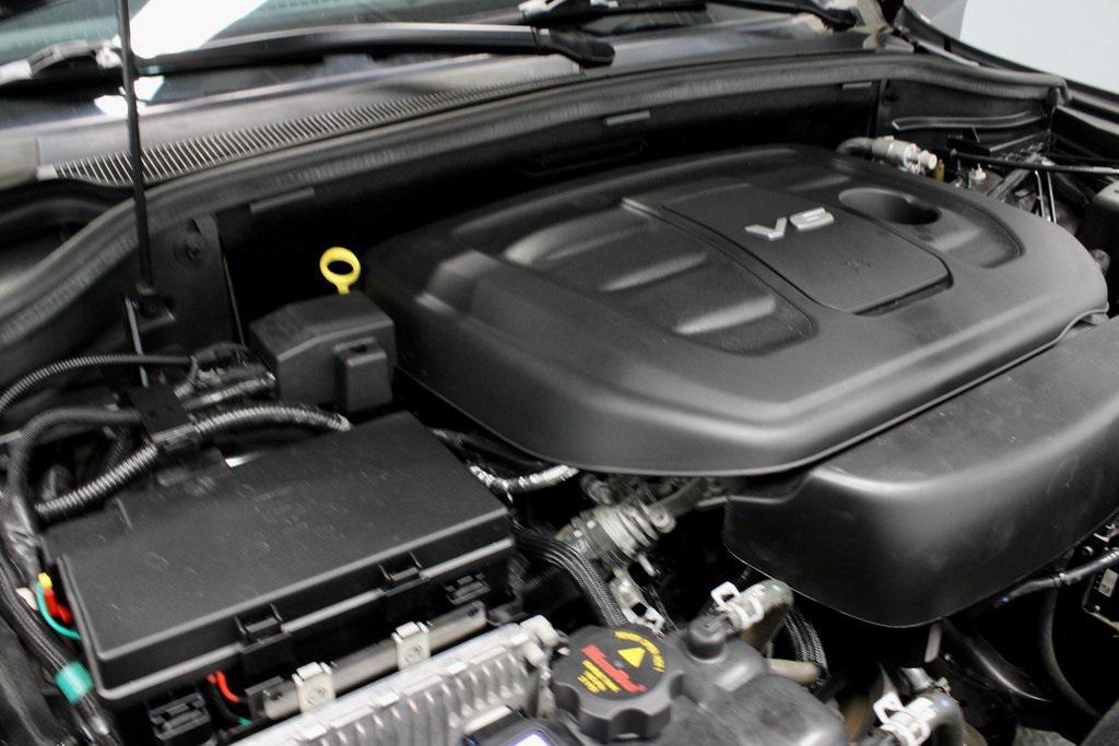 used 2018 Jeep Grand Cherokee car, priced at $20,904
