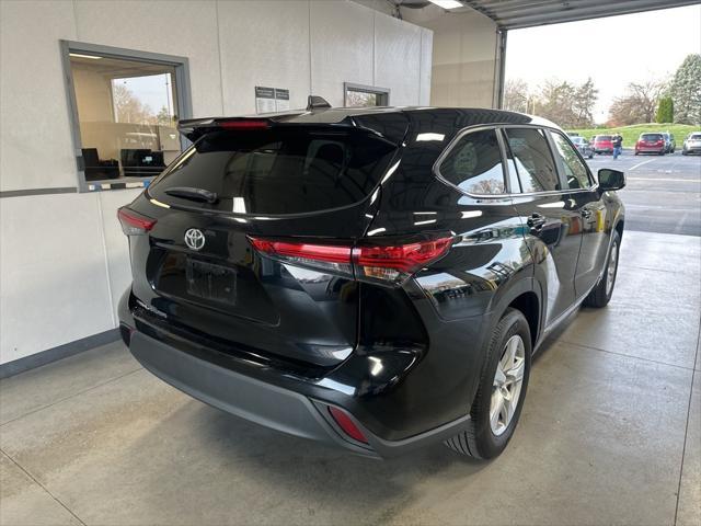 used 2023 Toyota Highlander car, priced at $36,978