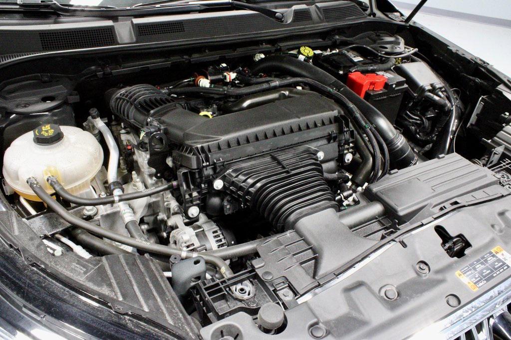 used 2023 Lincoln Corsair car, priced at $30,985