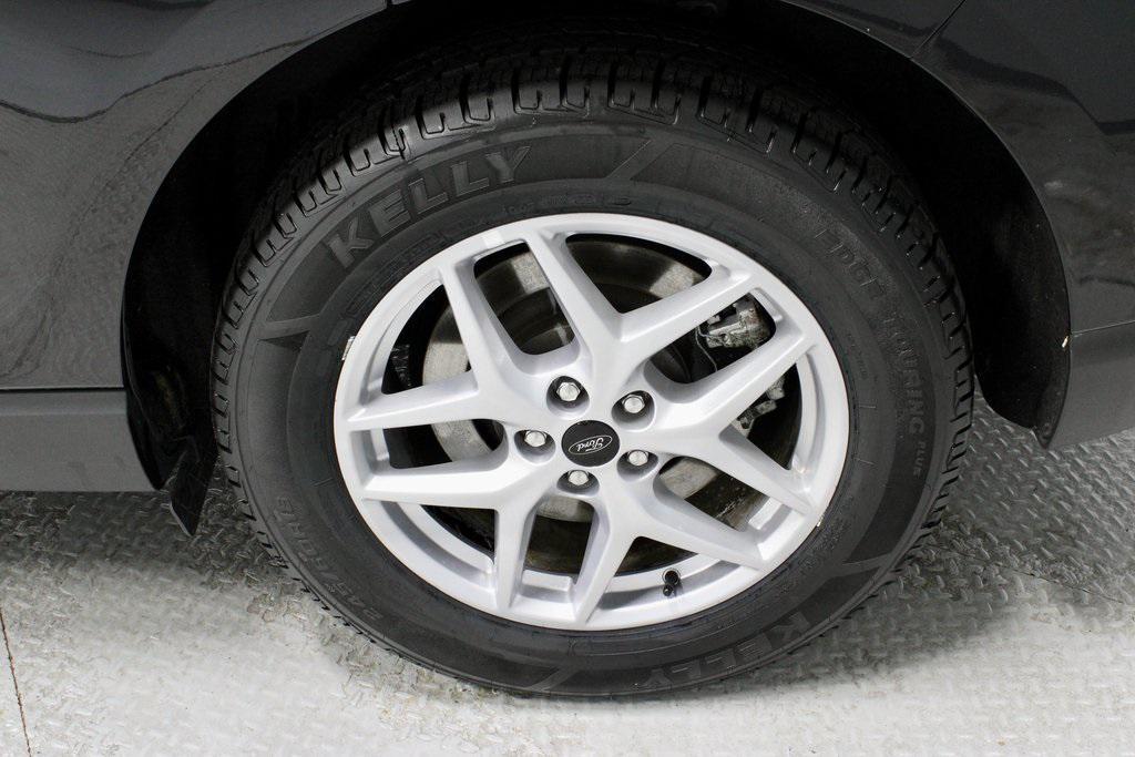 used 2024 Ford Edge car, priced at $21,608