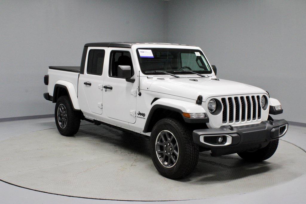 used 2020 Jeep Gladiator car, priced at $27,425
