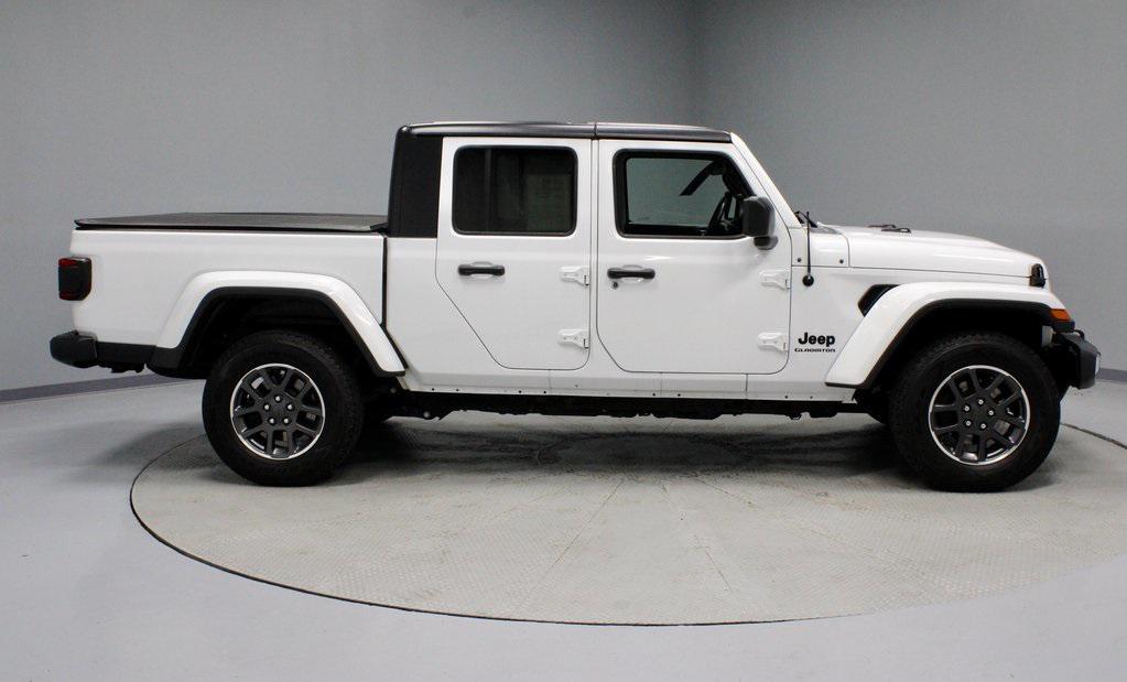 used 2020 Jeep Gladiator car, priced at $27,425