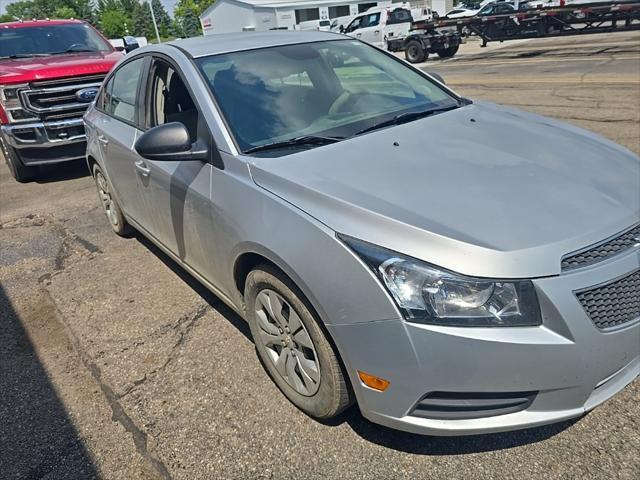 used 2014 Chevrolet Cruze car, priced at $5,533