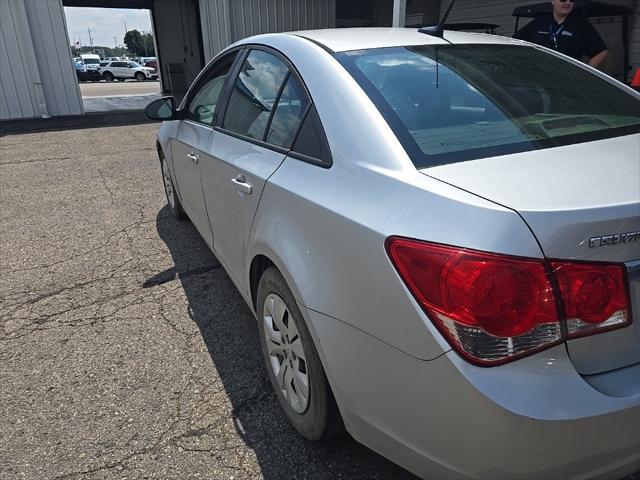 used 2014 Chevrolet Cruze car, priced at $5,533