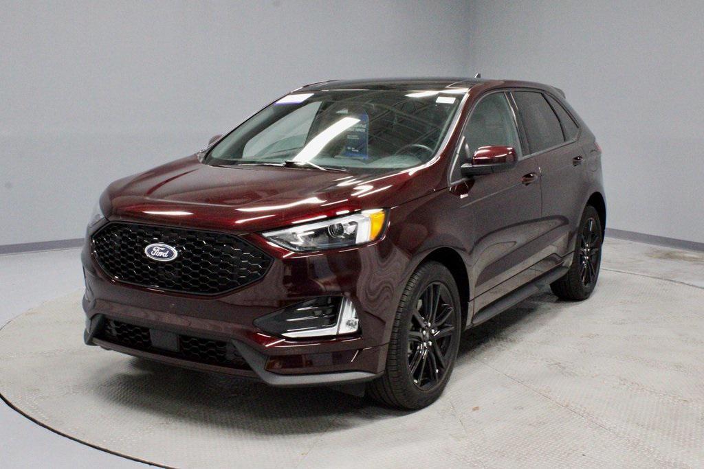 used 2023 Ford Edge car, priced at $28,720