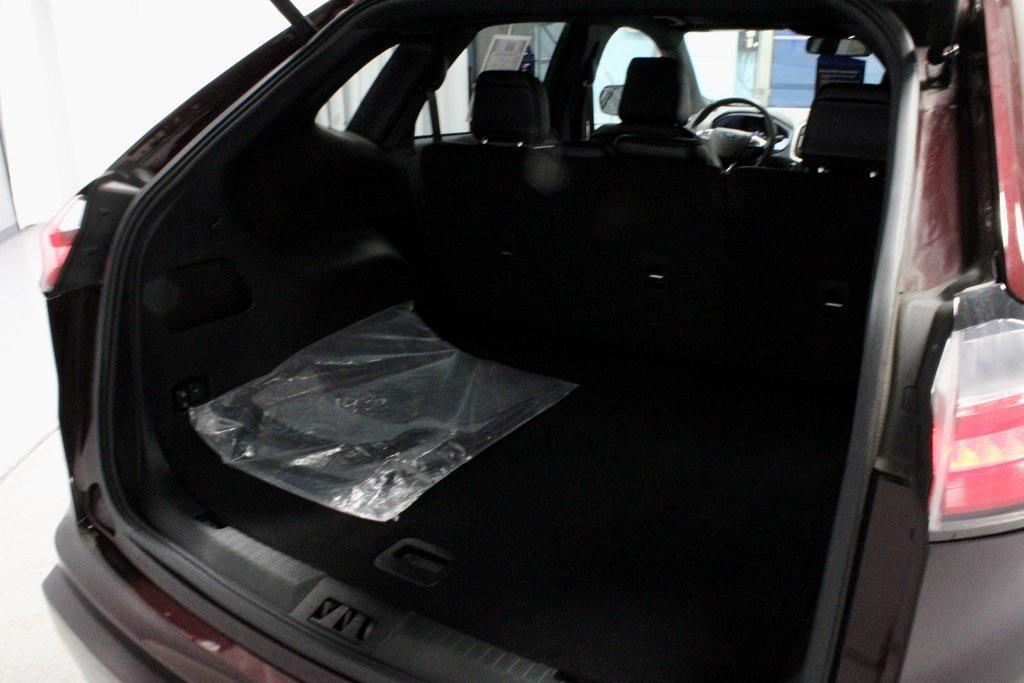 used 2023 Ford Edge car, priced at $28,720