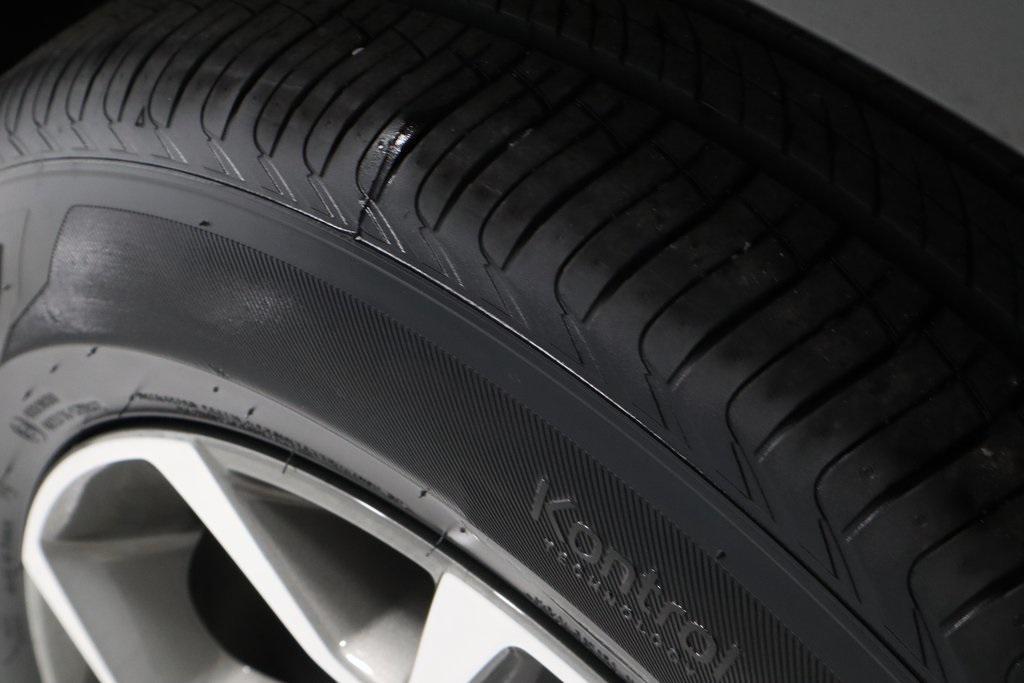 used 2024 Chevrolet Trax car, priced at $20,586