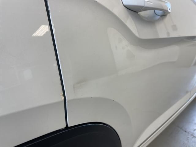 used 2021 Volkswagen Atlas Cross Sport car, priced at $23,596