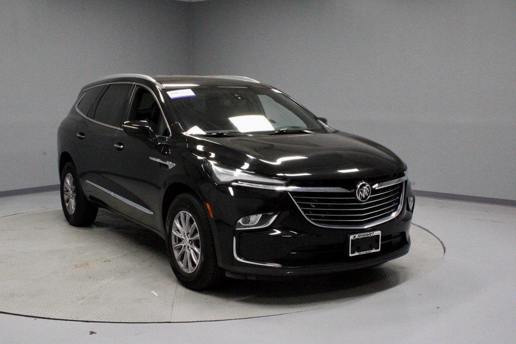 used 2024 Buick Enclave car, priced at $31,000
