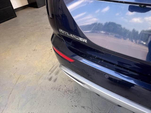 used 2022 Mitsubishi Outlander car, priced at $19,620