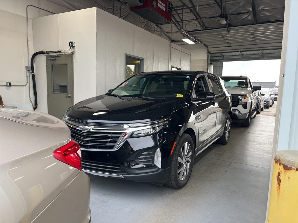 used 2022 Chevrolet Equinox car, priced at $22,337