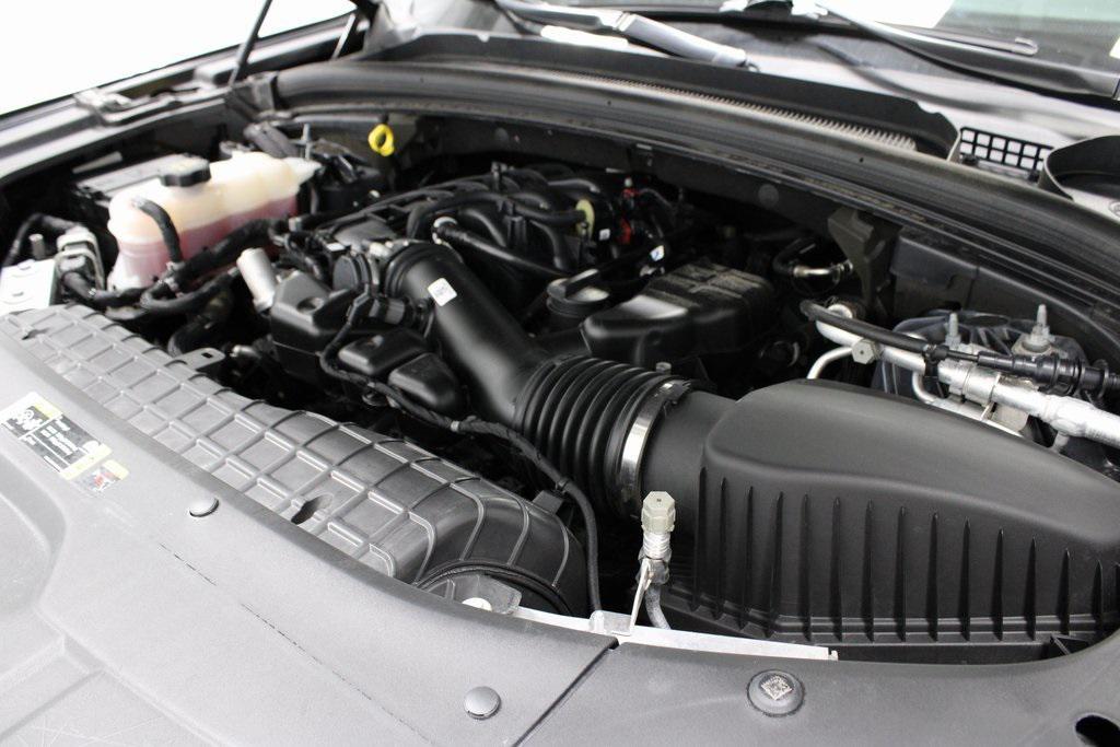 used 2024 Jeep Grand Cherokee L car, priced at $32,029