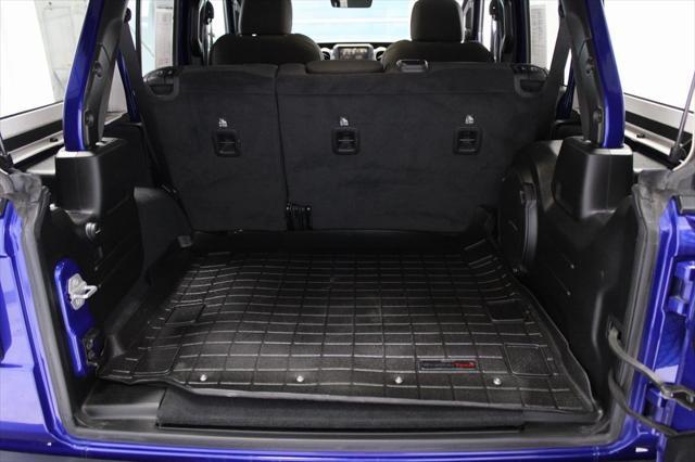 used 2020 Jeep Wrangler Unlimited car, priced at $25,644