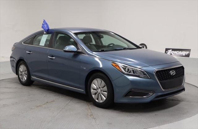 used 2016 Hyundai Sonata Hybrid car, priced at $10,216