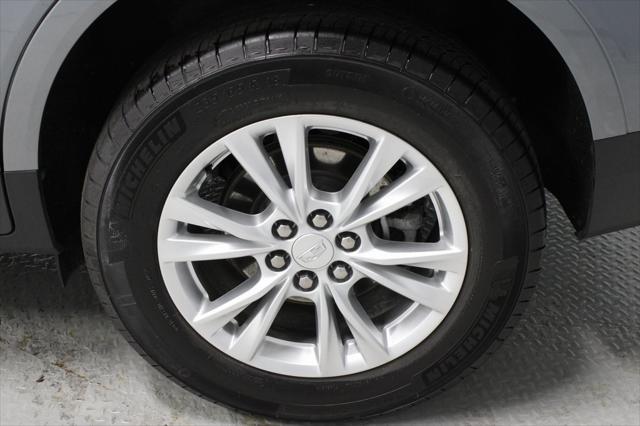 used 2021 Cadillac XT5 car, priced at $24,824