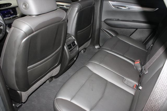 used 2021 Cadillac XT5 car, priced at $24,824