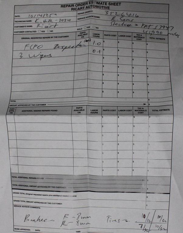 used 2023 Chevrolet Traverse car, priced at $30,722