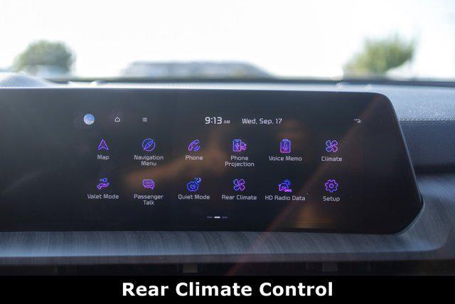 used 2023 Kia Telluride car, priced at $30,183