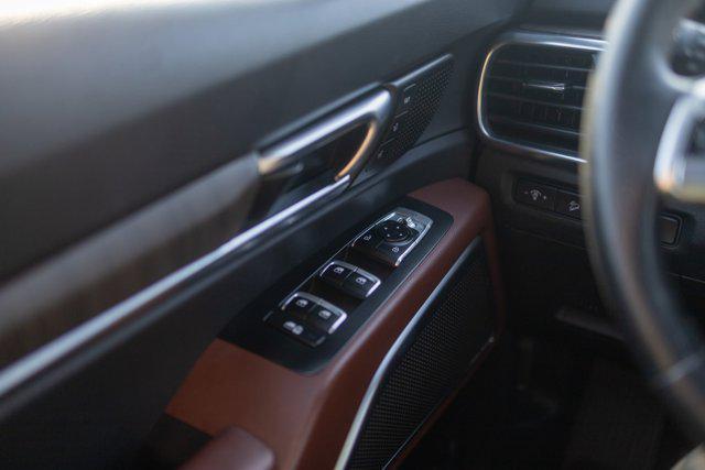 used 2023 Kia Telluride car, priced at $30,183