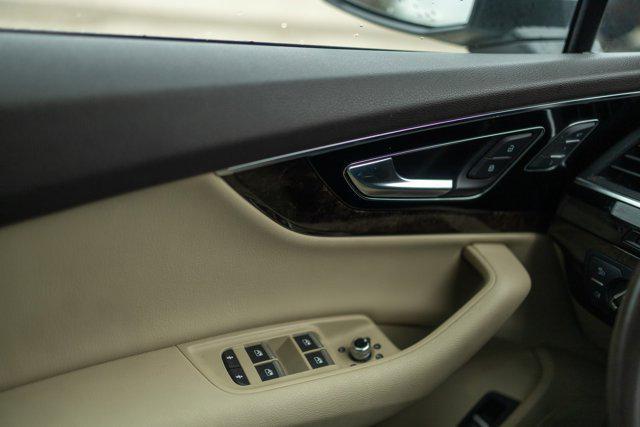 used 2019 Audi Q7 car, priced at $18,238