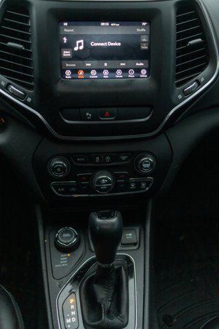 used 2019 Jeep Cherokee car, priced at $11,110