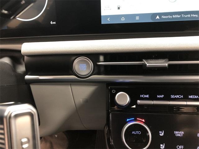 new 2026 Hyundai TUCSON Hybrid car, priced at $43,480