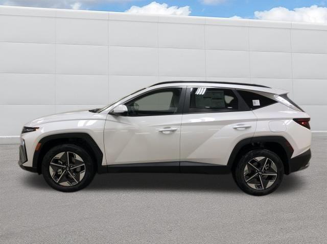 new 2025 Hyundai Tucson car, priced at $32,905