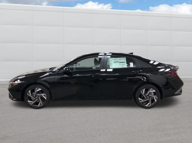 new 2025 Hyundai Elantra car, priced at $25,080