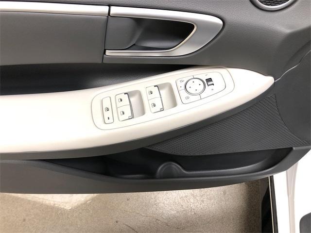 new 2025 Hyundai Sonata car, priced at $30,585