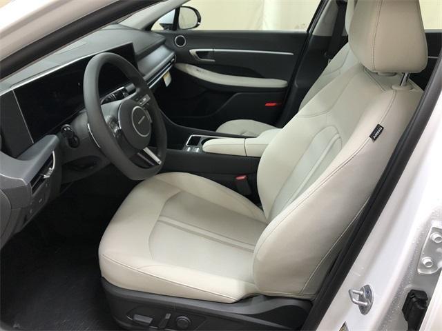 new 2025 Hyundai Sonata car, priced at $30,585