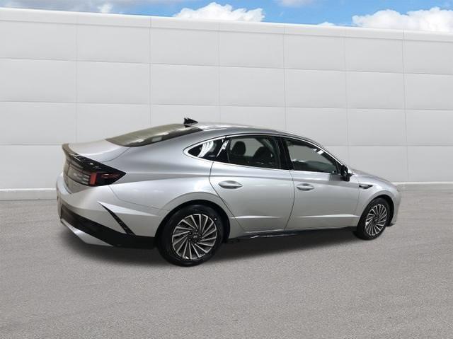 new 2025 Hyundai Sonata Hybrid car, priced at $33,248