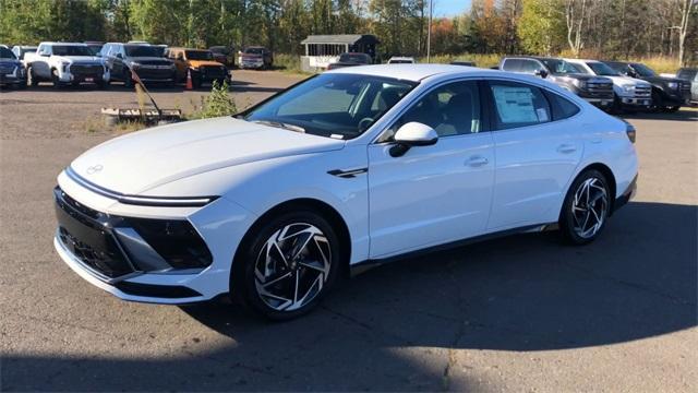 new 2026 Hyundai Sonata car, priced at $32,550
