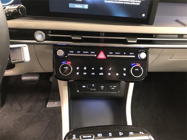 new 2025 Hyundai Tucson car, priced at $42,275
