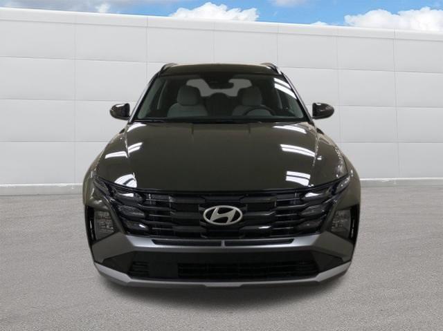 new 2025 Hyundai Tucson car, priced at $32,405
