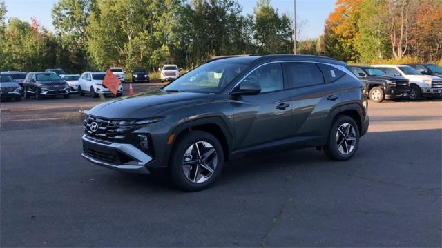 new 2025 Hyundai TUCSON Hybrid car, priced at $36,080
