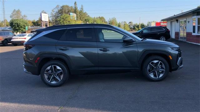 new 2025 Hyundai TUCSON Hybrid car, priced at $36,080