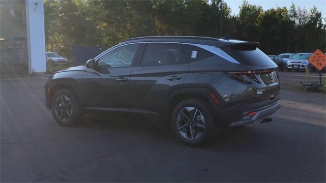 new 2025 Hyundai TUCSON Hybrid car, priced at $36,080