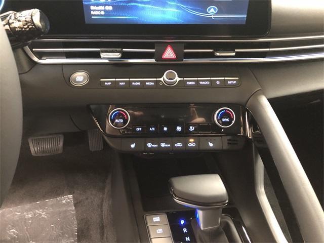 new 2025 Hyundai Elantra car, priced at $26,675