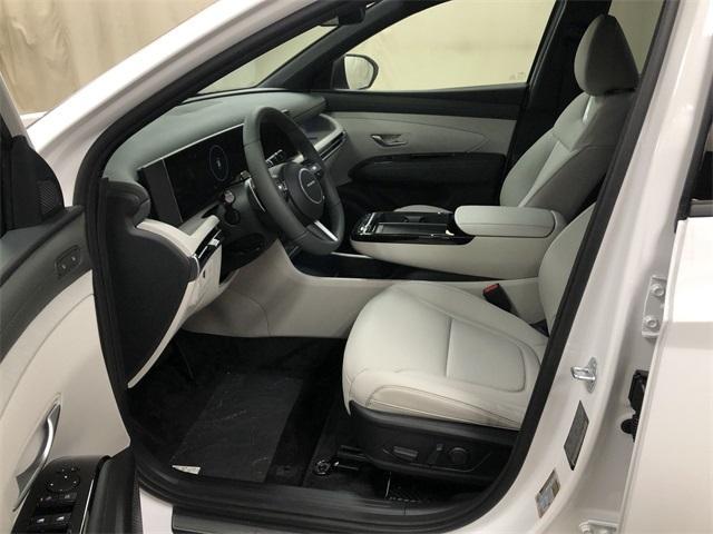 new 2026 Hyundai TUCSON Hybrid car, priced at $43,850