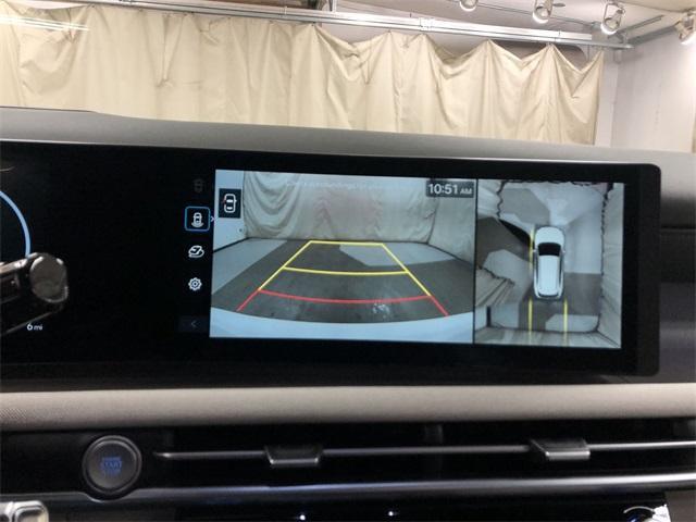 new 2026 Hyundai TUCSON Hybrid car, priced at $43,850