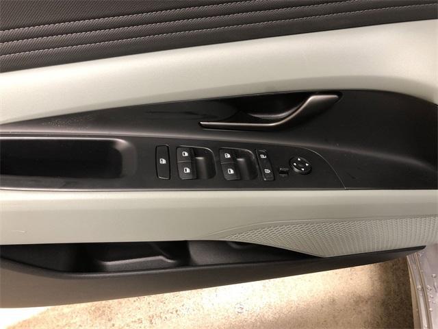new 2025 Hyundai ELANTRA HEV car, priced at $31,620