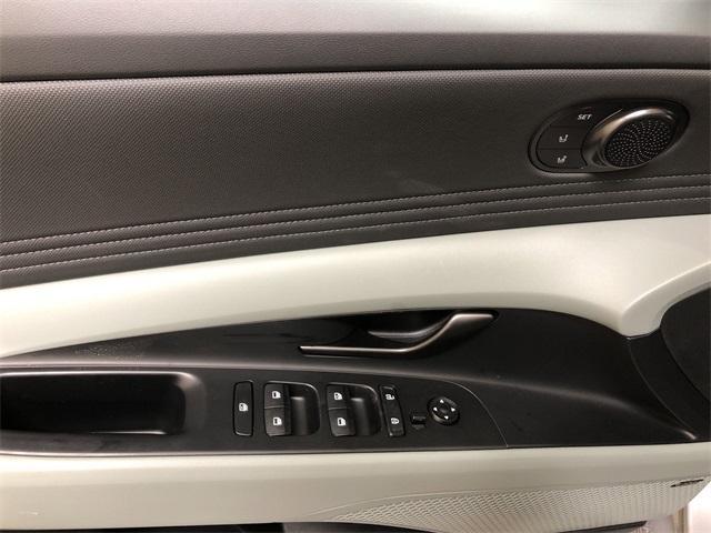 new 2025 Hyundai ELANTRA HEV car, priced at $31,620